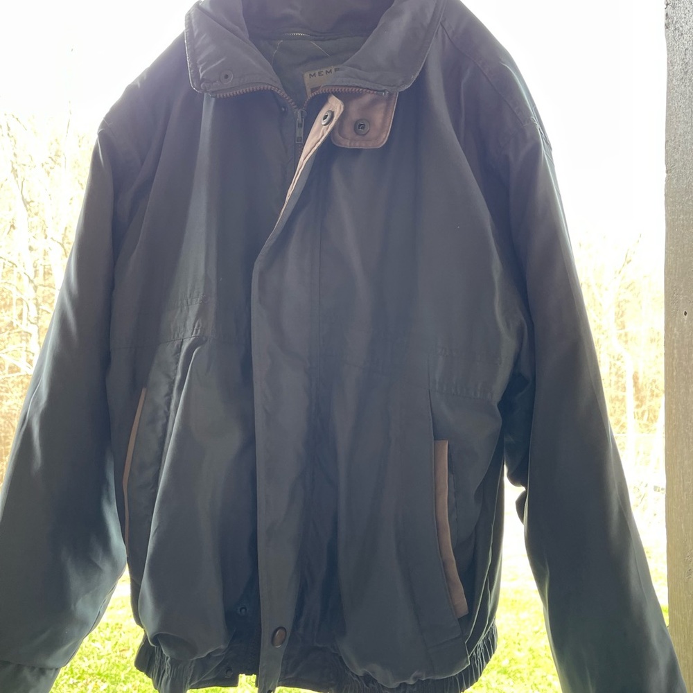 Nice Men’s  Green  Members Only Jacket. Size Small.  Great shape! - Picture 5 of 7
